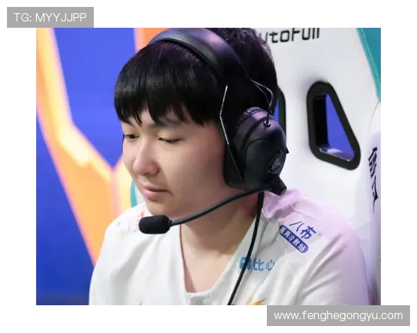 TES以75分稳居精英赛积分榜首位其他战队紧追不舍 TES以75分稳居精英赛积分榜首位其他战队紧追不舍