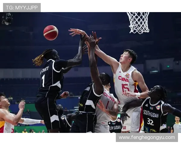 上海篮球队在世界杯中的强势表现与未来发展潜力分析 上海篮球队在世界杯中的强势表现与未来发展潜力分析