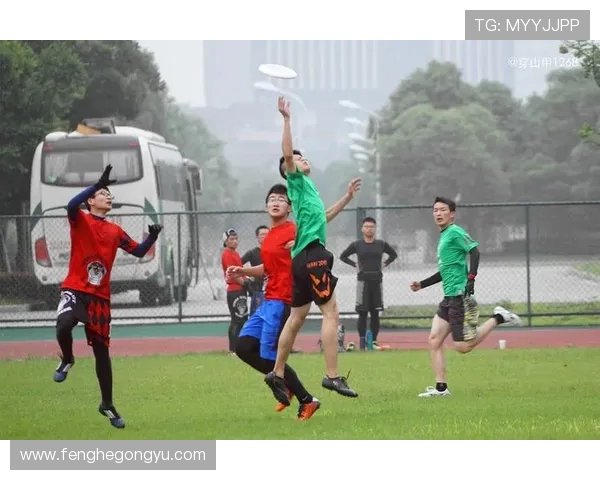 刘芳专访:从初学者到飞盘高手的心路历程与成长故事 刘芳专访:从初学者到飞盘高手的心路历程与成长故事