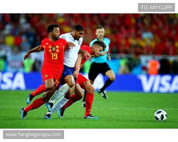 北京足球队在世界杯预选赛中的默契配合与战术分析 北京足球队在世界杯预选赛中的默契配合与战术分析